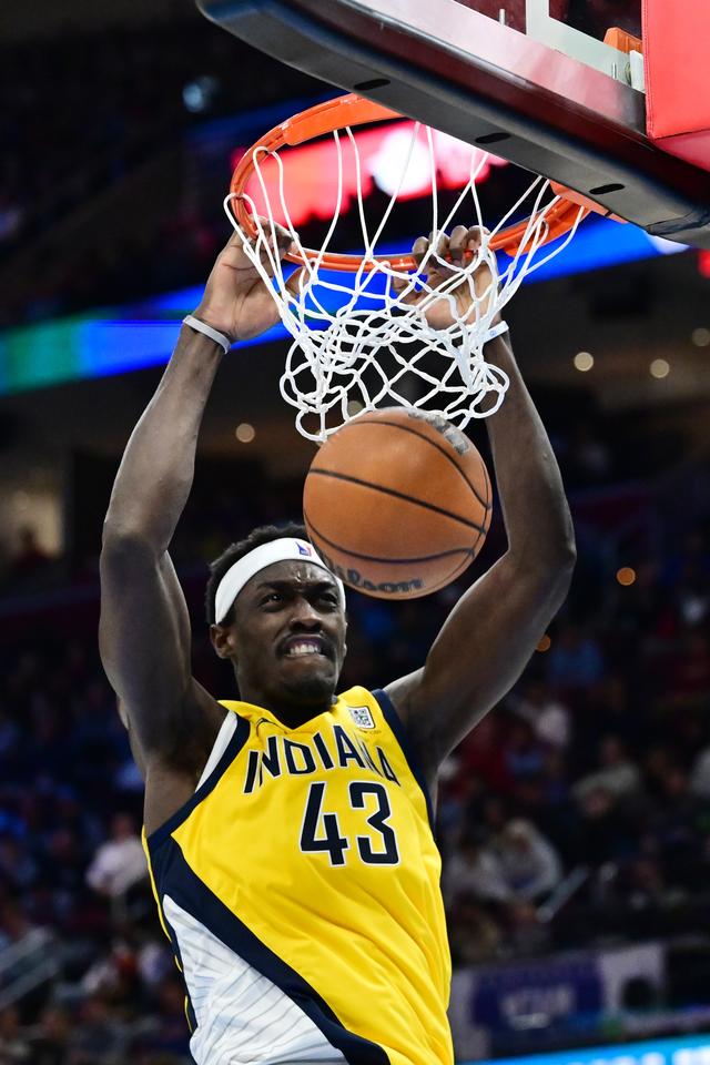 开云-西亚卡姆在DWG比赛中爆冷，夺冠引发热议！